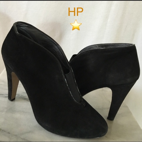 AdRieNne ViTtaDini suEde AnKle b00ties - Picture 4 of 11